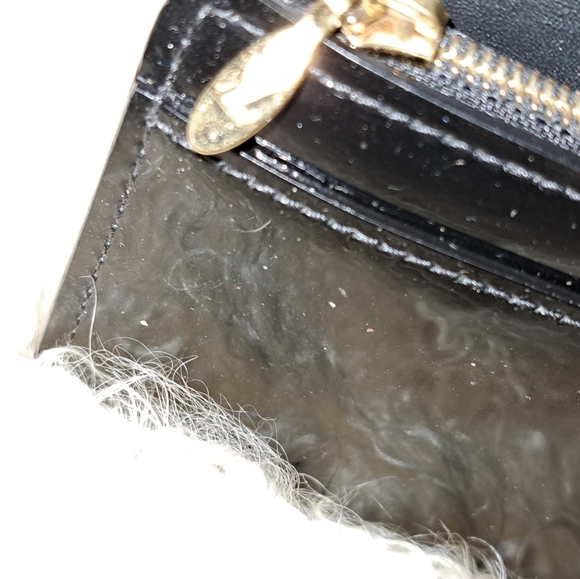 LV Louise Wallet - Picture 3 of 6